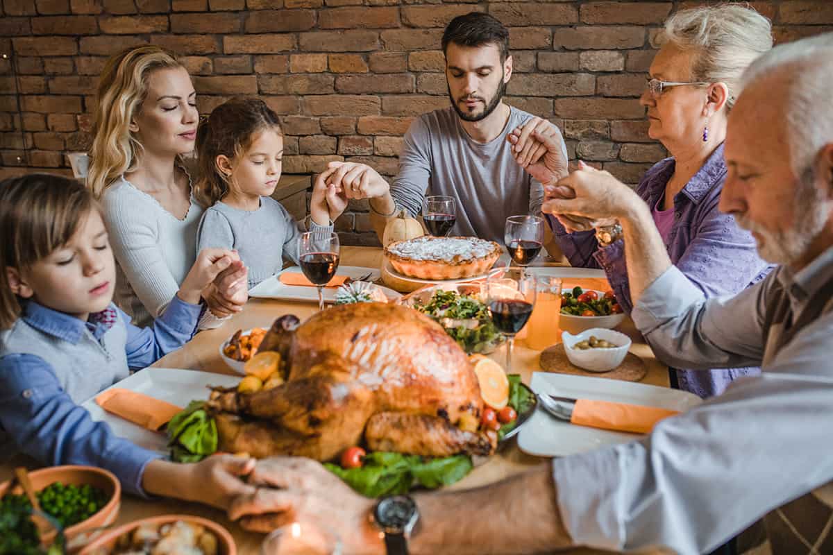 family giving thanks